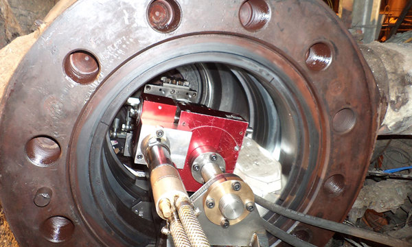 Fästring för en högtrycksregulator