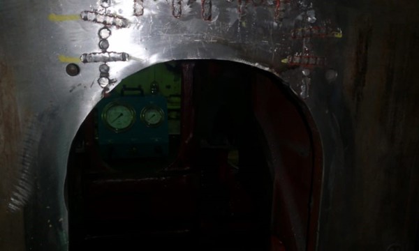 Repair of cracked and damaged MAN 8L21/31H engine frame using the Metalock process and main bearing bore centerline check