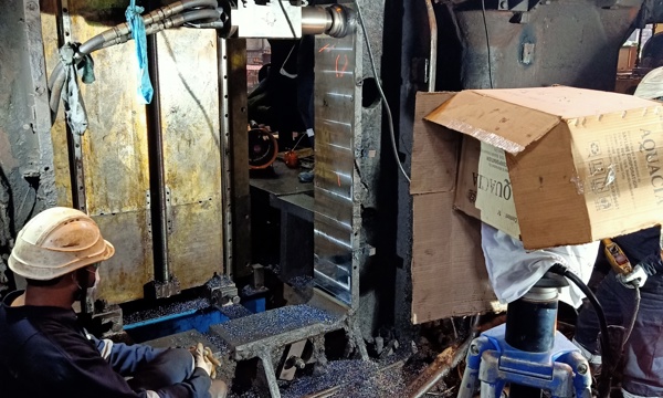 Bokaro Steel Plant - Machining of Twin Pinch Roll Housing of Pickling Line 1 at CRM